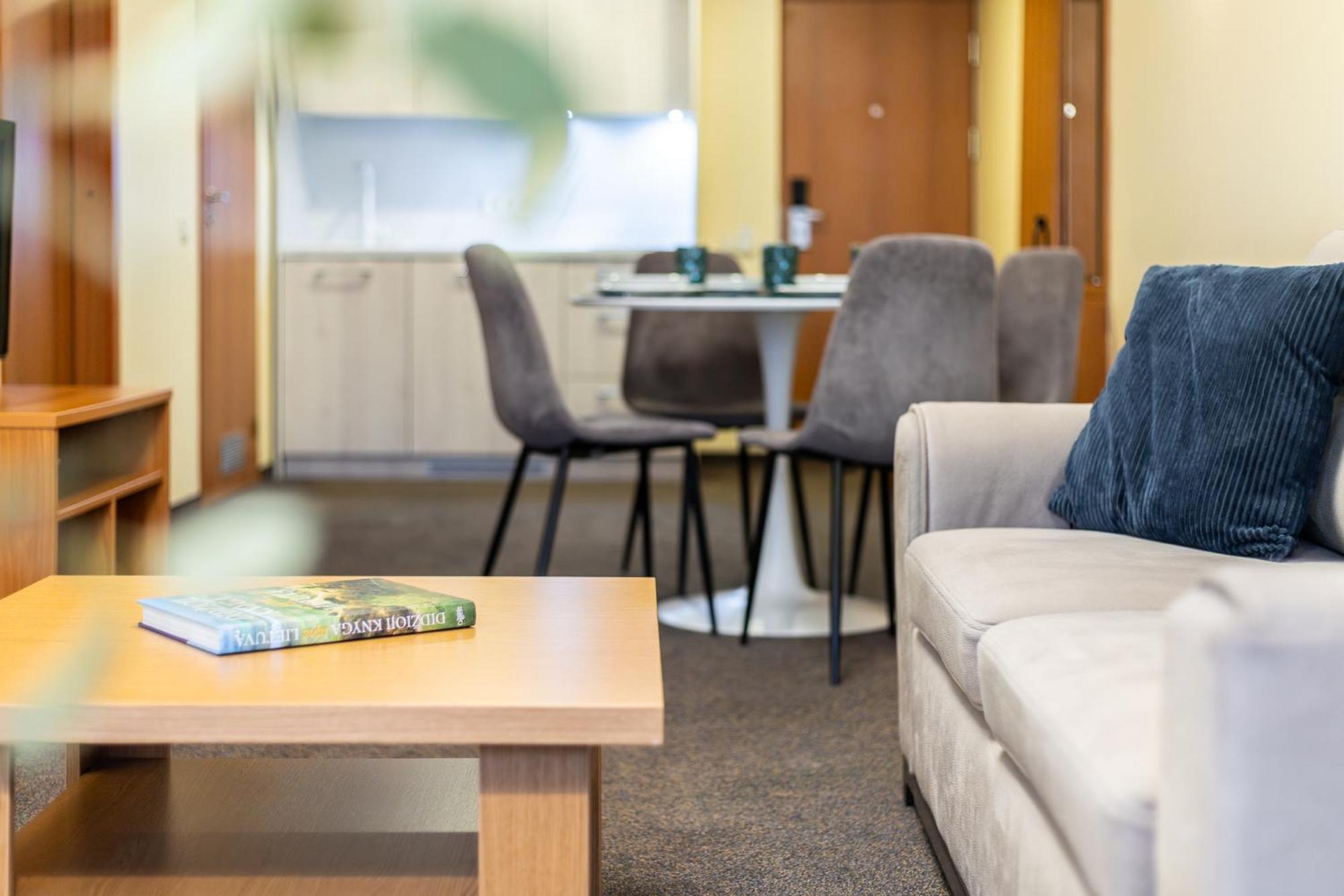 Alkos Namu Apartamentai Palanga Esterno foto
