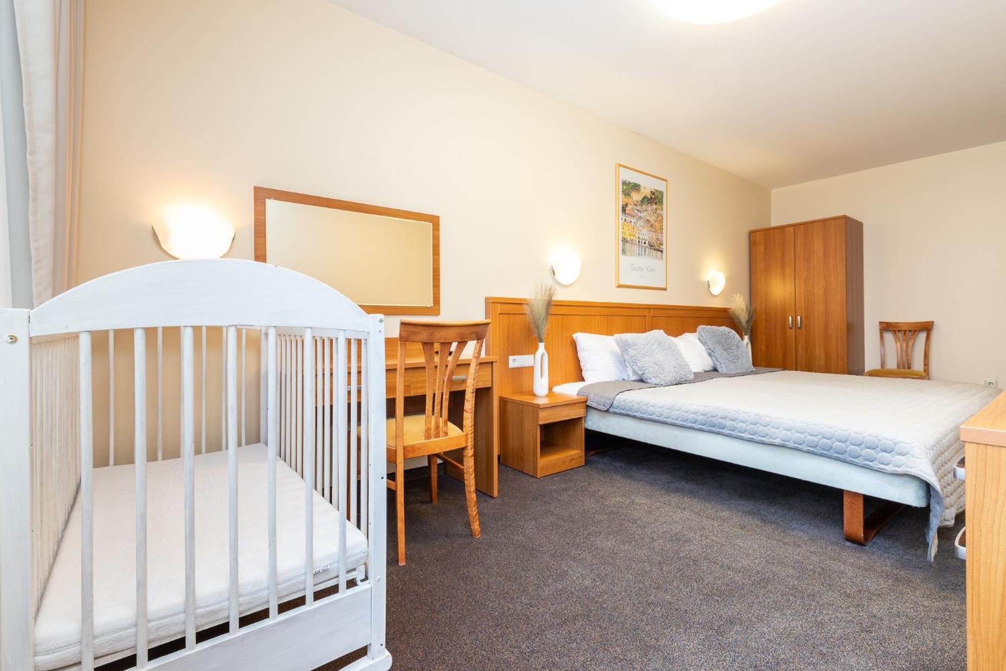 Alkos Namu Apartamentai Palanga Esterno foto