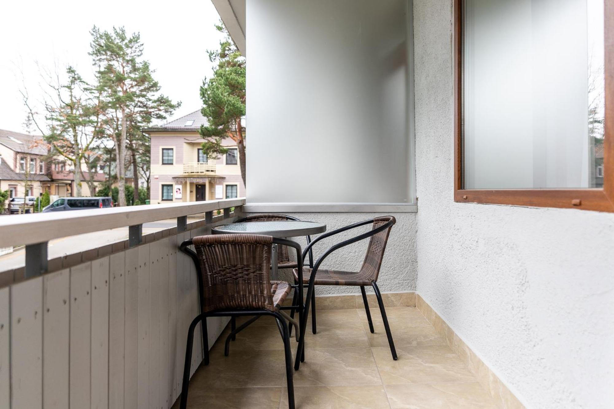 Alkos Namu Apartamentai Palanga Esterno foto